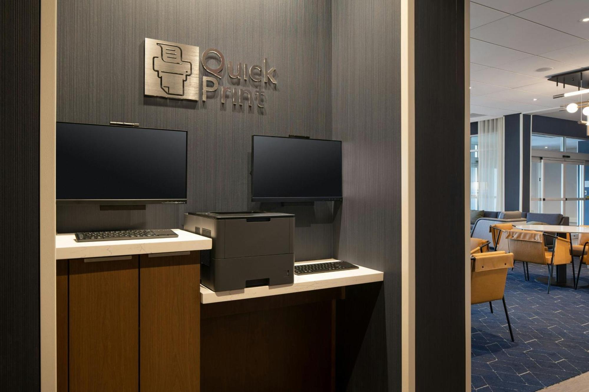 Courtyard By Marriott Fresno Clovis Ξενοδοχείο Εξωτερικό φωτογραφία