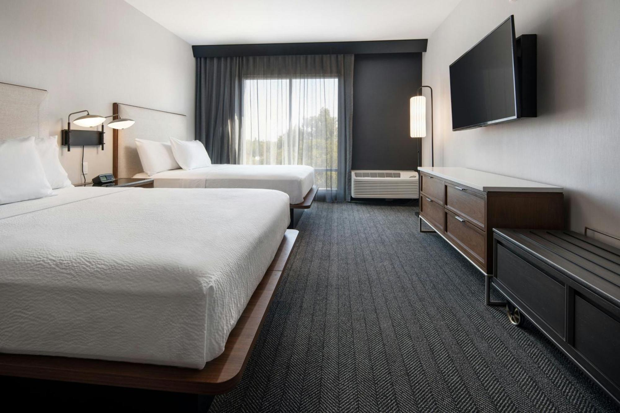 Courtyard By Marriott Fresno Clovis Ξενοδοχείο Εξωτερικό φωτογραφία