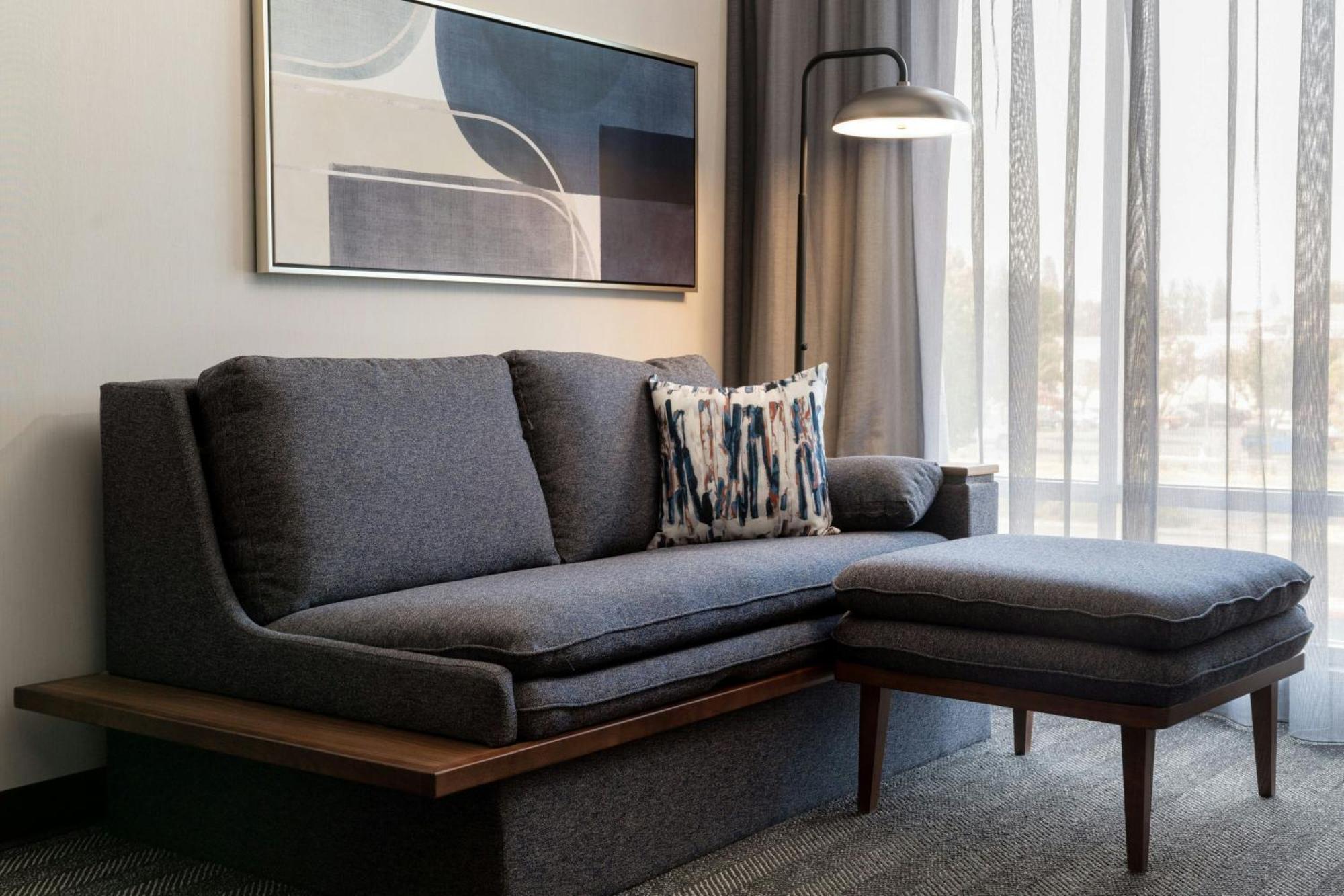 Courtyard By Marriott Fresno Clovis Ξενοδοχείο Εξωτερικό φωτογραφία