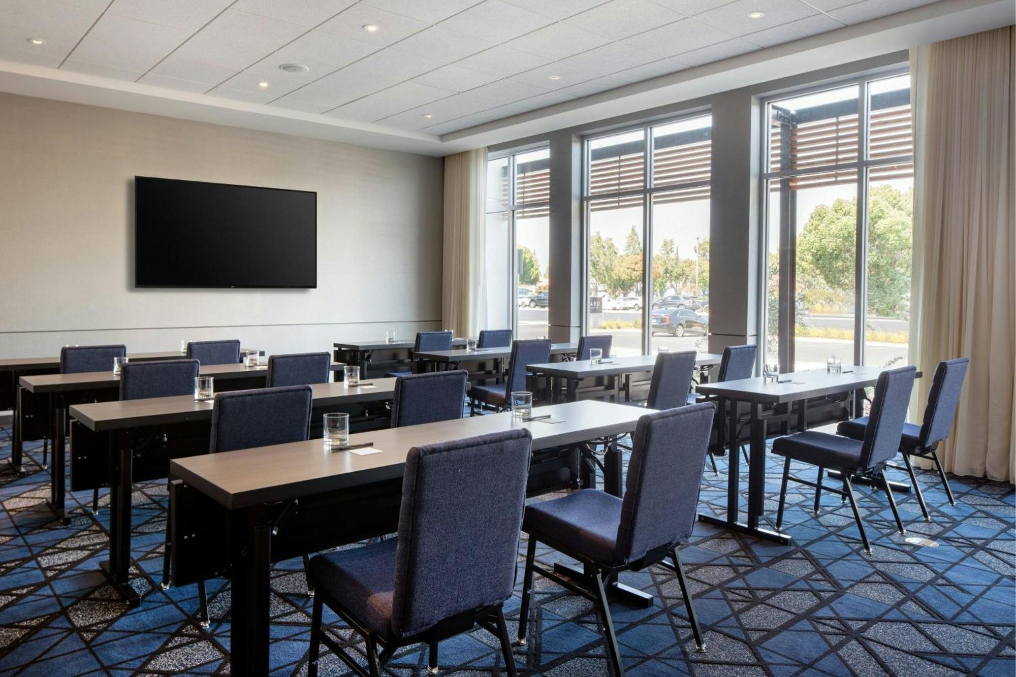 Courtyard By Marriott Fresno Clovis Ξενοδοχείο Εξωτερικό φωτογραφία